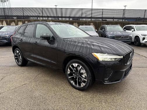 2026 Volvo XC60 B5 Plus