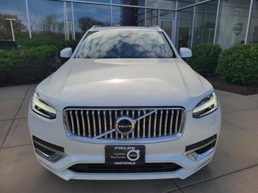 2023 Volvo XC90 B6 Ultimate 7-Seater