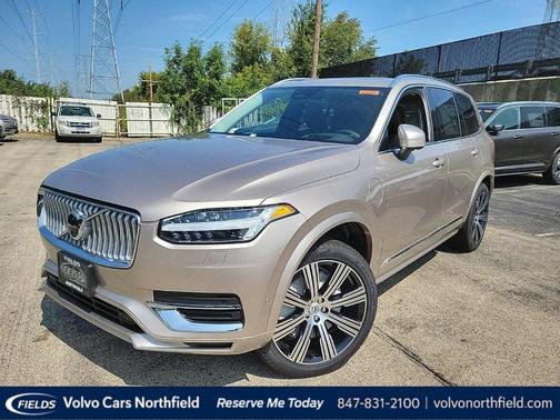 2025 Volvo XC90 Plug-In Hybrid T8 Ultra 7-Seater