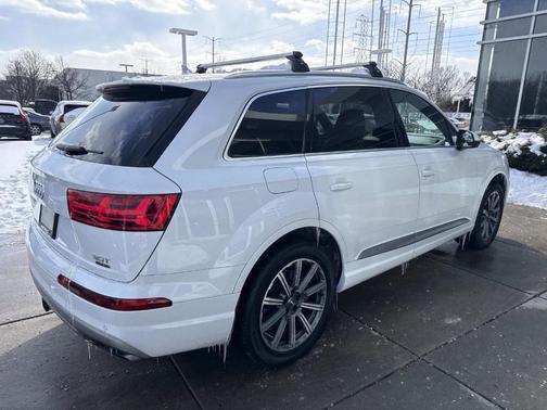 2017 Audi Q7 3.0T Premium Plus