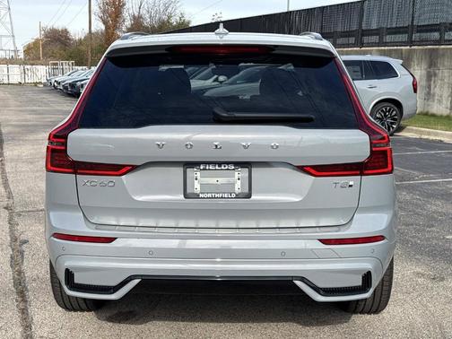 2026 Volvo XC60 Plug-In Hybrid T8 Ultra