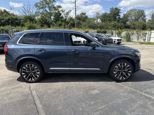 2026 Volvo XC90 B6 Plus 7-Seater