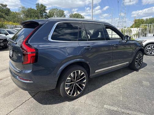2026 Volvo XC90 B6 Plus 7-Seater