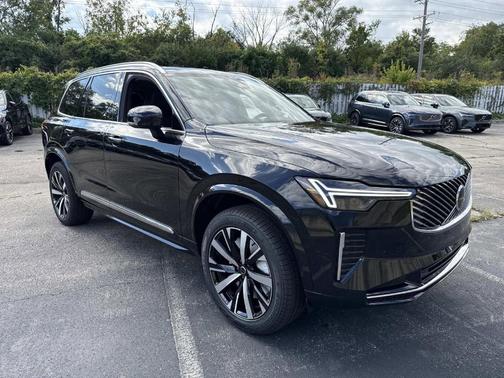 2026 Volvo XC90 B5 Core