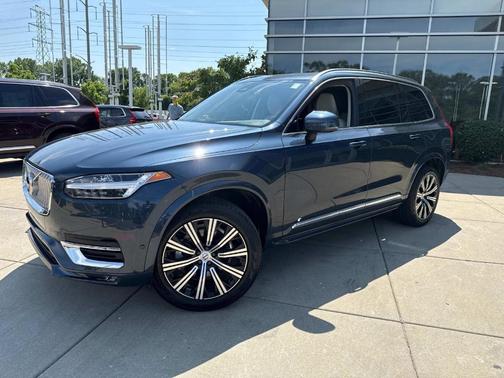 2024 Volvo XC90 B6 Plus Bright Theme 7-Seater