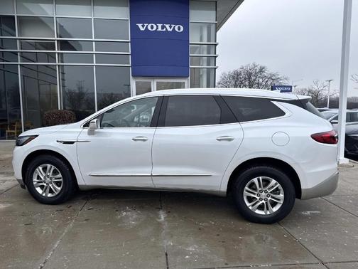 2018 Buick Enclave Essence