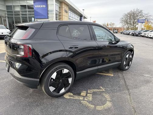 Onyx Black 2026 Volvo EX30 Twin Motor Ultra