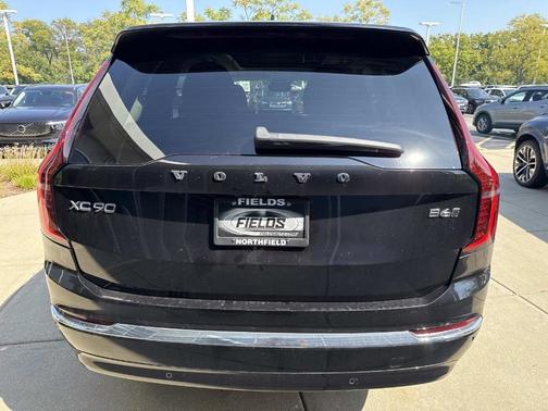 2025 Volvo XC90 B6 Plus 7-Seater