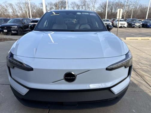 2026 Volvo EX30 Twin Motor Ultra