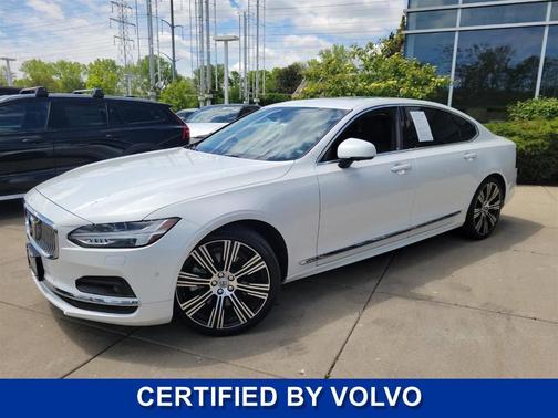 2022 Volvo S90 B6 Inscription