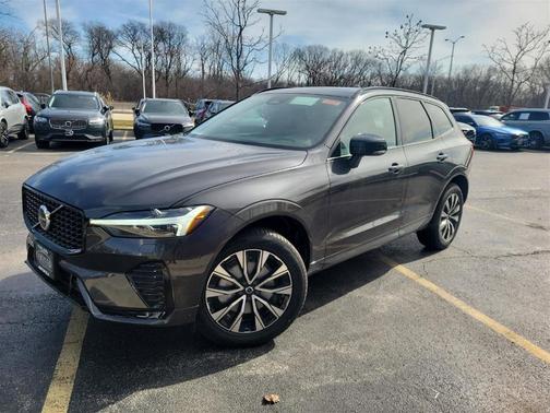 2025 Volvo XC60 B5 Core