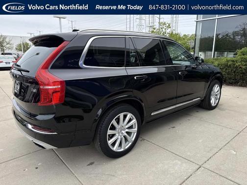 Onyx Black Metallic 2019 Volvo XC90 T6 Inscription