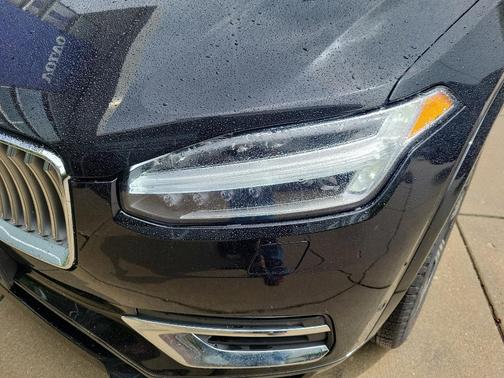 2022 Volvo XC90 Recharge Plug-In Hybrid T8 Inscription 7 Passenger