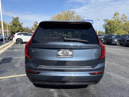 2026 Volvo XC90 B6 Ultra Dark Theme 7-Seater