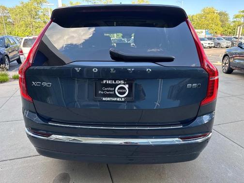 2024 Volvo XC90 B5 Plus Bright Theme