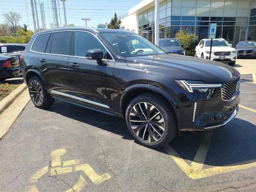 2025 Volvo XC90 B6 Ultra