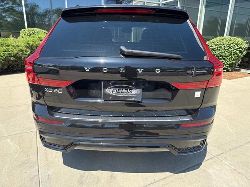 2025 Volvo XC60 Plug-In Hybrid T8 Polestar Engineered