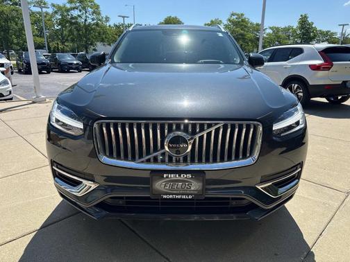 2022 Volvo XC90 T6 Inscription 7 Passenger