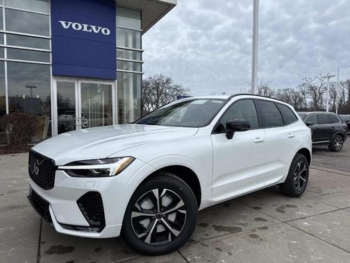 2026 Volvo XC60 B5 Core