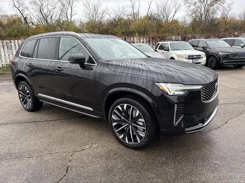 2026 Volvo XC90 B6 Plus 7-Seater