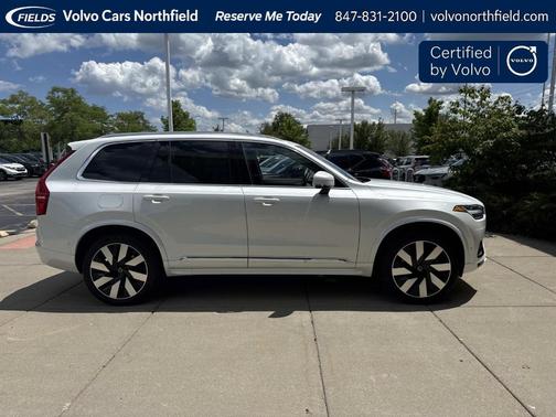 Crystal White 2024 Volvo XC90 Recharge Plug-In Hybrid T8 Plus Bright Theme 7 Passenger