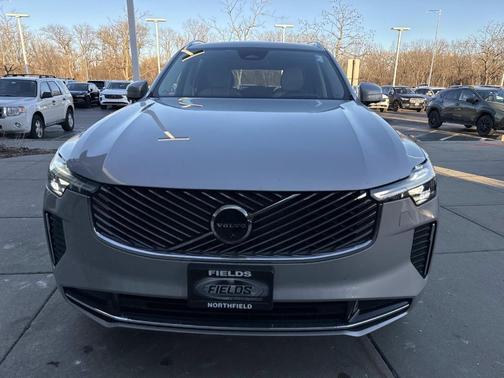 2025 Volvo XC90 B6 Ultra