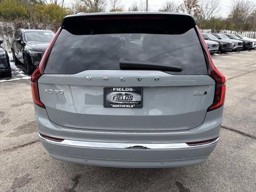 2026 Volvo XC90 B6 Plus 7-Seater