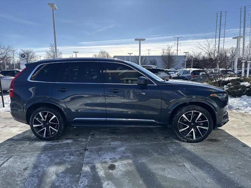 2023 Volvo XC90 B6 Plus 6-Seater