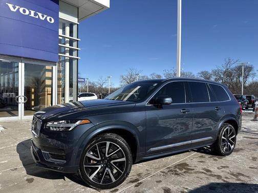 2023 Volvo XC90 B6 Plus 6-Seater