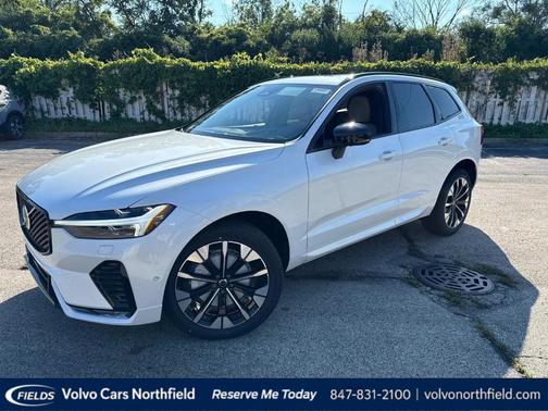 2026 Volvo XC60 B5 Plus