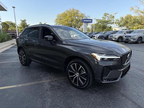 2025 Volvo XC60 B5 Plus