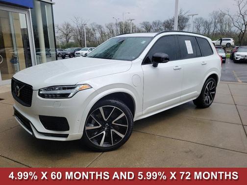 2023 Volvo XC90 Recharge Plug-In Hybrid T8 Plus Dark Theme 7 Passenger