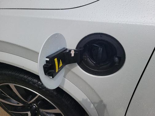 2023 Volvo XC90 Recharge Plug-In Hybrid T8 Plus Dark Theme 7 Passenger