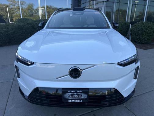 2025 Volvo EX90 Twin Motor Performance Plus