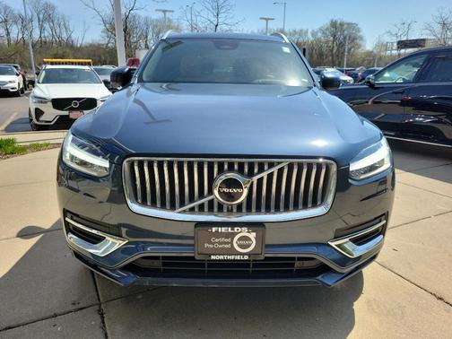 2023 Volvo XC90 B6 Ultimate 7-Seater