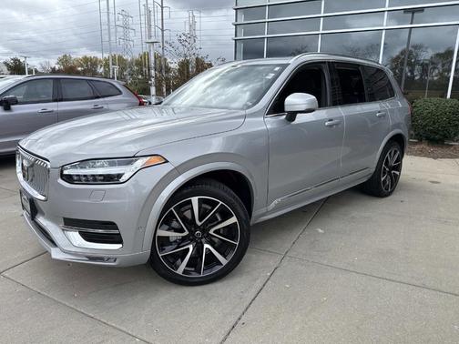 2023 Volvo XC90 B6 Plus 7-Seater