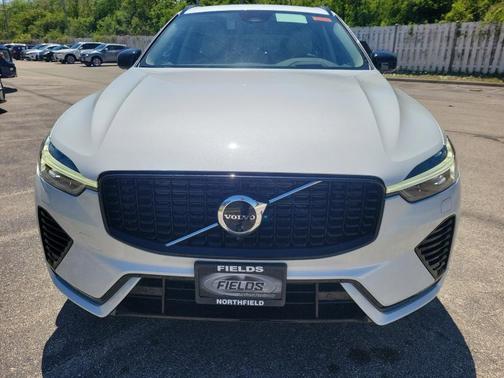 2025 Volvo XC60 Plug-In Hybrid T8 Ultra