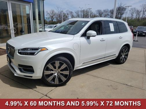 2022 Volvo XC90 Recharge Plug-In Hybrid T8 Inscription 7 Passenger