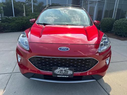 2020 Ford Escape Titanium Hybrid