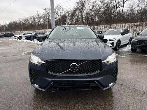 2026 Volvo XC60 B5 Ultra