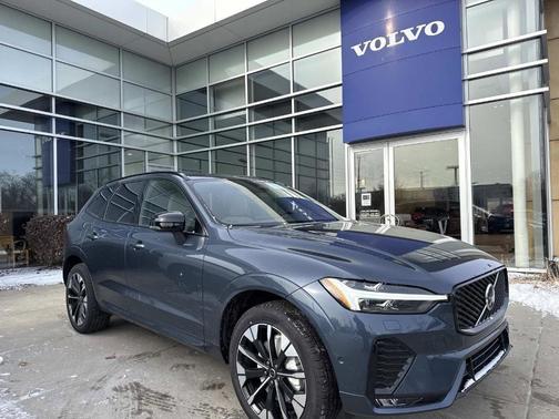 2026 Volvo XC60 B5 Plus