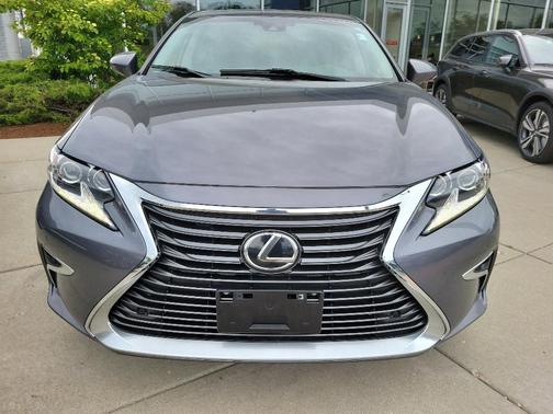 2017 Lexus ES 350 Base