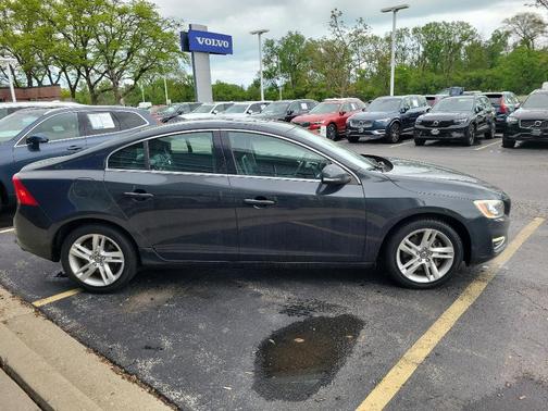 2014 Volvo S60 T5 Premier