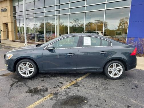 2014 Volvo S60 T5 Premier