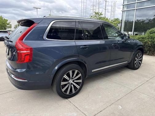 Denim Blue Metallic 2023 Volvo XC90 B6 Plus 6-Seater