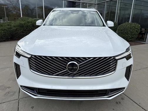 2026 Volvo XC90 B6 Ultra 7-Seater