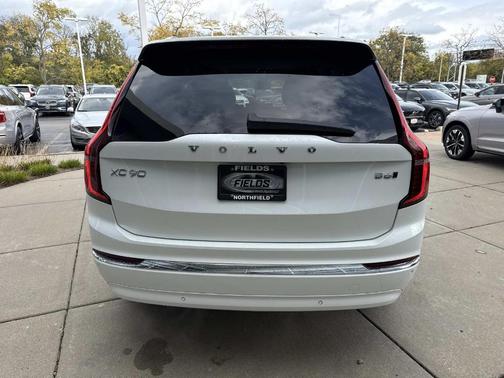 2026 Volvo XC90 B6 Ultra 7-Seater