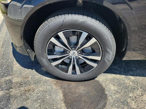 2025 Volvo XC60 B5 Core