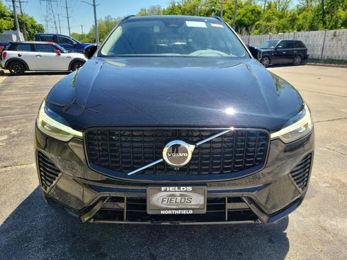 2025 Volvo XC60 B5 Core
