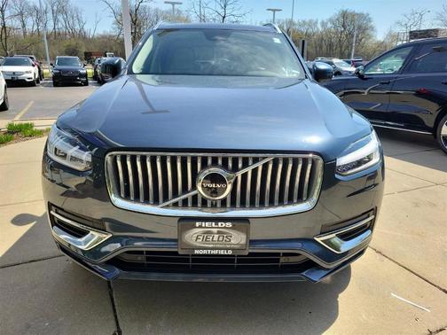 2024 Volvo XC90 B6 Plus Bright Theme 7-Seater